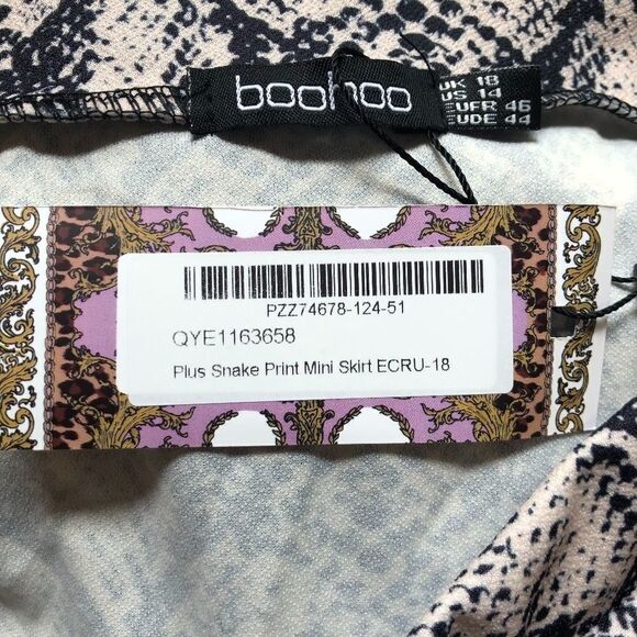 BOOHOO SKIRT Snake Print Mini Skirt Boohoo - Picture 5 of 9